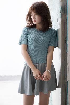 年轻女孩的秘密：18岁少女的成长烦恼？令人震惊的真实故事！
